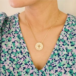 Shine Circle Cross Necklace