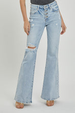 Load image into Gallery viewer, Mid Rise Button Down Flare Jeans