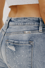 Load image into Gallery viewer, KanCan High Rise Boyfriend Jeans