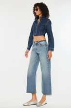 Load image into Gallery viewer, Mid Rise Loose Barrel Fit Jeans