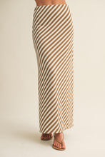 Load image into Gallery viewer, Taupe - Diagonal Striped Knitted Skirt