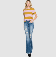 Load image into Gallery viewer, PETITE Mid Rise Stretch Flare Jeans