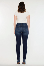 Load image into Gallery viewer, Curvy High Rise Skinny Jeans