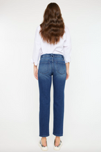 Load image into Gallery viewer, KC2567D Jeans