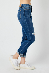 Judy Blue Mid Rise Destroyed Slim Fit Jeans