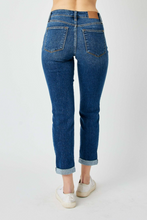 Load image into Gallery viewer, Judy Blue Mid Rise Destroyed Slim Fit Jeans