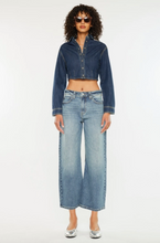 Load image into Gallery viewer, Mid Rise Loose Barrel Fit Jeans