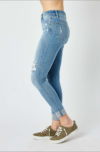 Judy Blue Mid Rise Destroyed Skinny Fit Jeans