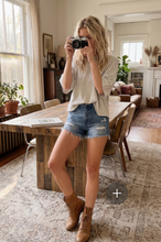 Load image into Gallery viewer, Cotton Slub Raw Edge Oversized Tee - Heather Oatmeal