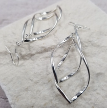 Load image into Gallery viewer, Abstract Geometric Silver Earrings