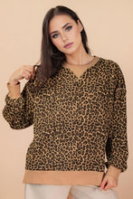 Load image into Gallery viewer, Leopard Printed Knit Casual Top