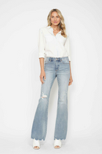 Load image into Gallery viewer, Judy Blue Mid Rise Tummy Control Destroy Flare Jeans