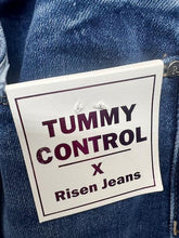 Load image into Gallery viewer, Risen Tummy Control Elastic Band Mid Rise Crop Wide Leg Jeans