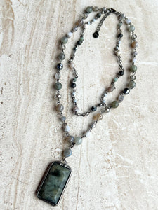 Lexi Necklace Gray