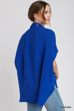 Load image into Gallery viewer, Sapphire - Oversized Hi-Low Shirt