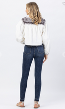 Load image into Gallery viewer, JB88417 Jeans