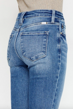 Load image into Gallery viewer, KC20021M Jeans