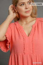 Load image into Gallery viewer, Linen Split Neck Top - Plus Size