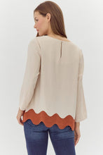 Load image into Gallery viewer, Solid Top with Contrasting Swirl Hem