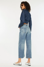 Load image into Gallery viewer, Mid Rise Loose Barrel Fit Jeans