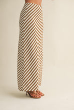 Load image into Gallery viewer, Taupe - Diagonal Striped Knitted Skirt