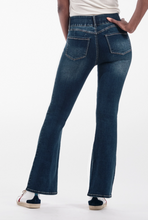 Load image into Gallery viewer, Shapewear Fit &amp; Lift Flare Jeans