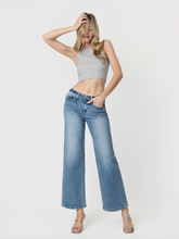 Load image into Gallery viewer, High Rise Medium Wash Full Length Wide Leg Jeans