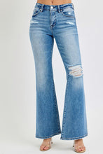 Load image into Gallery viewer, Mid Rise Tummy Control Flare Jeans - Plus Size