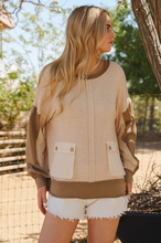 Load image into Gallery viewer, Color Block Sweatshirt