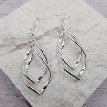 Load image into Gallery viewer, Abstract Geometric Silver Earrings