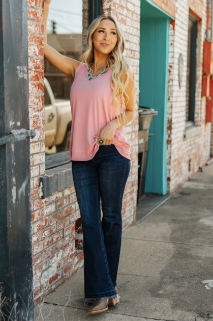 Coral - Ribbed Tank Top with Raw Edge Detail