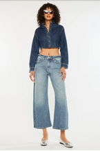 Load image into Gallery viewer, Mid Rise Loose Barrel Fit Jeans