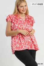 Load image into Gallery viewer, Coral Mix - Two Tone Animal Print Top - Plus Size