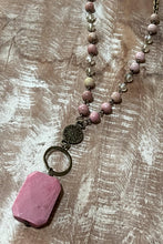 Load image into Gallery viewer, Lyssa Necklace Mauve
