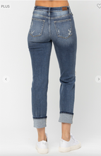 Load image into Gallery viewer, Mid Rise Boyfriend Jeans - Plus Size