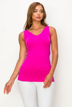 Load image into Gallery viewer, One Size Reversible V or U Neckline Seamless Tank