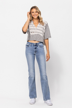 Load image into Gallery viewer, Judy Blue CORE Mid Rise Bootcut Jeans