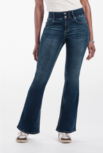 Load image into Gallery viewer, Shapewear Fit &amp; Lift Flare Jeans