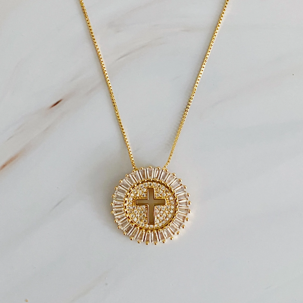 Shine Circle Cross Necklace