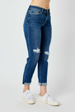 Load image into Gallery viewer, Judy Blue Mid Rise Destroyed Slim Fit Jeans