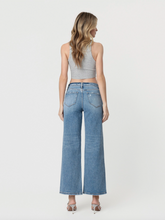 Load image into Gallery viewer, High Rise Medium Wash Full Length Wide Leg Jeans