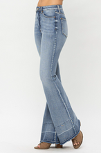 Load image into Gallery viewer, Judy Blue High Waist Tummy Control Release Hem Flare Jeans