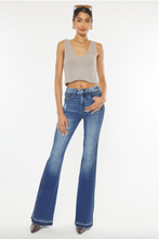 Load image into Gallery viewer, KC9326D Jeans