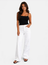 Load image into Gallery viewer, PETITE Eco-Friendly Wide Leg Jean in White