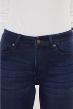 Load image into Gallery viewer, PETITE Mid Rise Flare Jeans